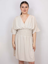 Kjole med smock talje - Brystmål 130cm